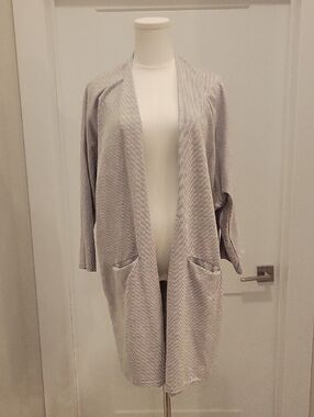 New Donni Open-Front Light Gray Women's Cardigan, One Size